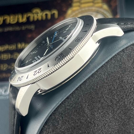 Glycine Airman Worldtimer  GMT Quartz Black Dial Swiss Made รูปที่ 13
