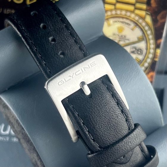 Glycine Airman Worldtimer  GMT Quartz Black Dial Swiss Made รูปที่ 14