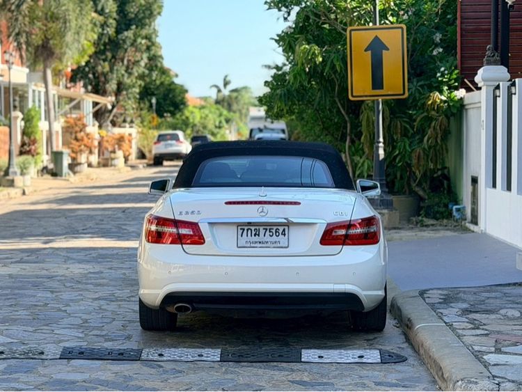 Mercedes-Benz E-Class 2011 E250 CDI Sedan เบนซิน ไม่ติดแก๊ส เกียร์อัตโนมัติ ขาว รูปที่ 2