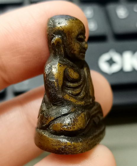 หลวงพ่อเงินพิมพ์นิยม รูปที่ 12