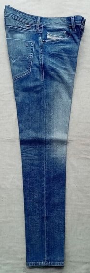 ยีนส์ DIESEL ใหม่ มาพร้อม QC STICKER รูปที่ 4
