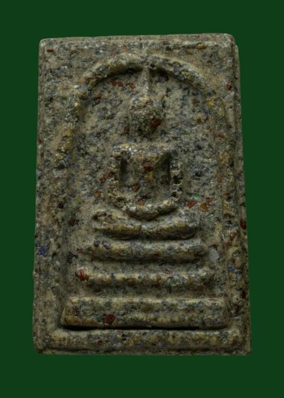 พระสมเด็จเนื้อเก่ามีเม็ดแร่