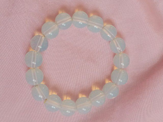 ข้อมือโอปอไลท์สวย (เม็ด 10 มิล) รูปที่ 2