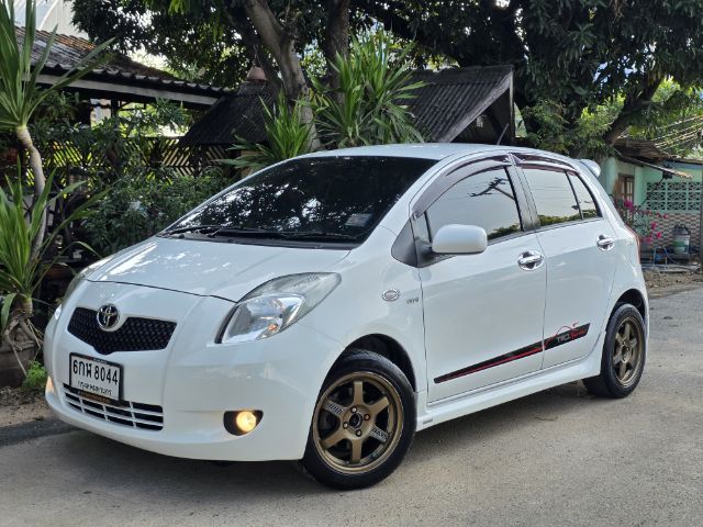 Toyota Yaris 2008 1.5 TRD Sportivo Sedan เบนซิน ไม่ติดแก๊ส เกียร์อัตโนมัติ ขาว รูปที่ 3
