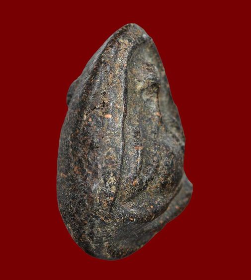 พระปิดตาเก่าเนื้อผง รูปที่ 3