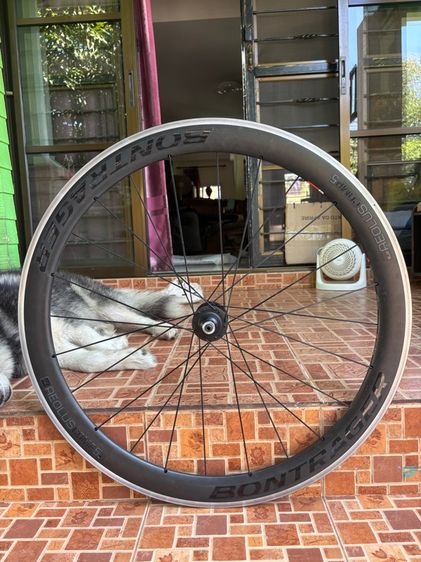 ล้อ​เสือหมอบ​ อลูและคาร์บอน​ยี่ห้อ​  bontrager รุ่น aeolus​ comp5​ มือสอง รูปที่ 3