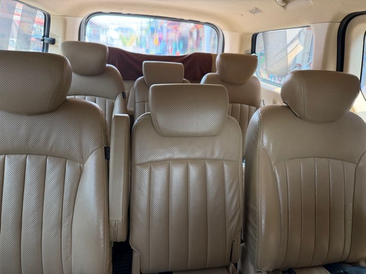 Hyundai H-1  2011 2.5 Deluxe Van ดีเซล ไม่ติดแก๊ส เกียร์อัตโนมัติ เทา รูปที่ 3