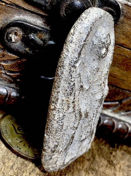 พระเครื่องเก่าๆของสะสมโบราณต่างๆ เป็นของหลุดของฝากของจำใว้นานเกินกว่า50ปี เเละเป็นของที่บ้านพ่อสะสมใว้เองค่ะ สนใจ โทรและLine 091-7968966  รูปที่ 9