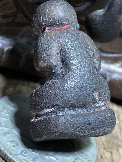 พระเครื่องเก่าๆของสะสมโบราณต่างๆ เป็นของหลุดของฝากของจำใว้นานเกินกว่า50ปี เเละเป็นของที่บ้านพ่อสะสมใว้เองค่ะ สนใจ โทรและLine 091-7968966  รูปที่ 12