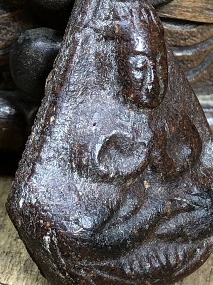 พระเครื่องเก่าๆของสะสมโบราณต่างๆ เป็นของหลุดของฝากของจำใว้นานเกินกว่า50ปี เเละเป็นของที่บ้านพ่อสะสมใว้เองค่ะ สนใจ โทรและLine 091-7968966  รูปที่ 8