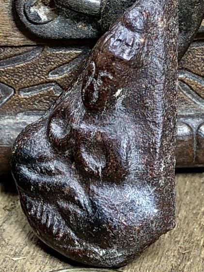 พระเครื่องเก่าๆของสะสมโบราณต่างๆ เป็นของหลุดของฝากของจำใว้นานเกินกว่า50ปี เเละเป็นของที่บ้านพ่อสะสมใว้เองค่ะ สนใจ โทรและLine 091-7968966  รูปที่ 3