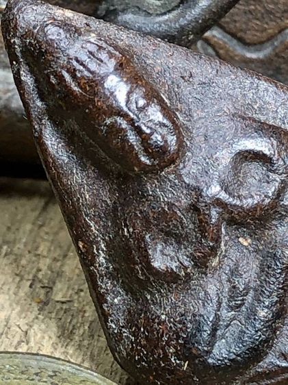 พระเครื่องเก่าๆของสะสมโบราณต่างๆ เป็นของหลุดของฝากของจำใว้นานเกินกว่า50ปี เเละเป็นของที่บ้านพ่อสะสมใว้เองค่ะ สนใจ โทรและLine 091-7968966  รูปที่ 2