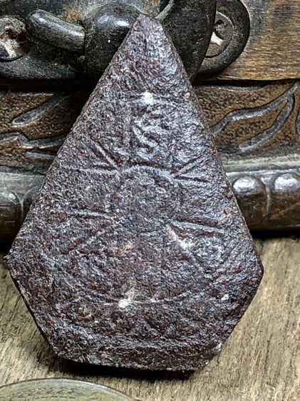 พระเครื่องเก่าๆของสะสมโบราณต่างๆ เป็นของหลุดของฝากของจำใว้นานเกินกว่า50ปี เเละเป็นของที่บ้านพ่อสะสมใว้เองค่ะ สนใจ โทรและLine 091-7968966  รูปที่ 15