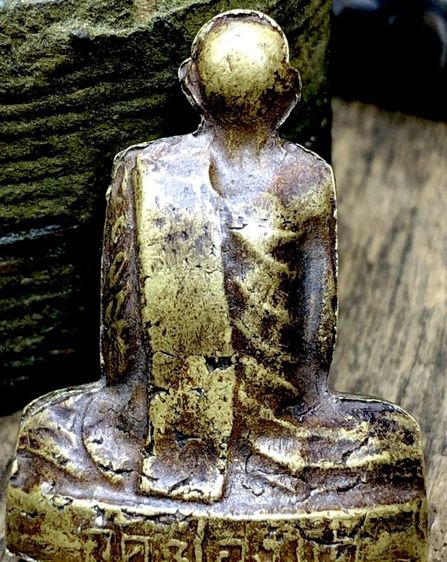 พระเครื่องเก่าๆของสะสมโบราณต่างๆ เป็นของหลุดของฝากของจำใว้นานเกินกว่า50ปี เเละเป็นของที่บ้านพ่อสะสมใว้เองค่ะ สนใจ โทรและLine 091-7968966  รูปที่ 8