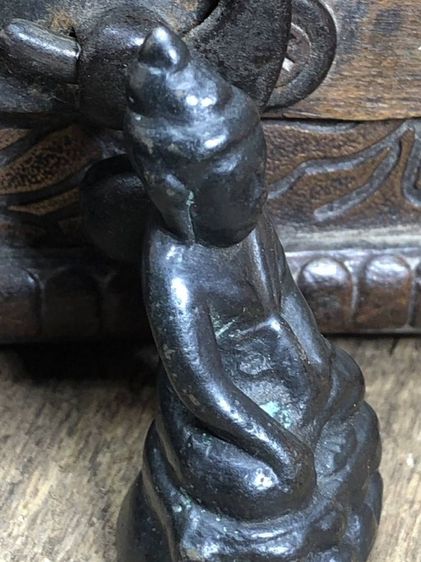 พระเครื่องเก่าๆของสะสมโบราณต่างๆ เป็นของหลุดของฝากของจำใว้นานเกินกว่า50ปี เเละเป็นของที่บ้านพ่อสะสมใว้เองค่ะ สนใจ โทรและLine 091-7968966  รูปที่ 6