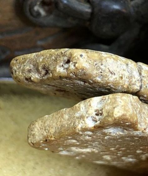 พระเครื่องเก่าๆของสะสมโบราณต่างๆ เป็นของหลุดของฝากของจำใว้นานเกินกว่า50ปี เเละเป็นของที่บ้านพ่อสะสมใว้เองค่ะ สนใจ โทรและLine 091-7968966  รูปที่ 8