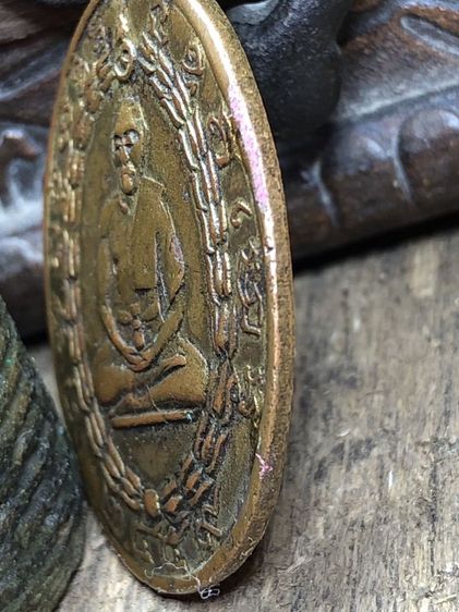 พระเครื่องเก่าๆของสะสมโบราณต่างๆ เป็นของหลุดของฝากของจำใว้นานเกินกว่า50ปี เเละเป็นของที่บ้านพ่อสะสมใว้เองค่ะ สนใจ โทรและLine 091-7968966  รูปที่ 16