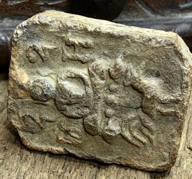 พระเครื่องเก่าๆของสะสมโบราณต่างๆ เป็นของหลุดของฝากของจำใว้นานเกินกว่า50ปี เเละเป็นของที่บ้านพ่อสะสมใว้เองค่ะ สนใจ โทรและLine 091-7968966  รูปที่ 9