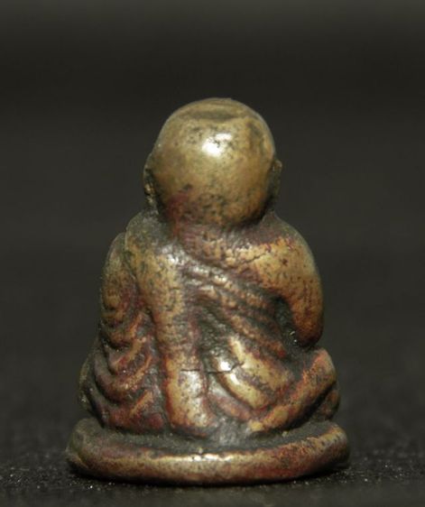 หลวงพ่อเงินพิมพ์ขี้ตา รูปที่ 4