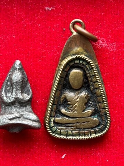 พระโลหะ