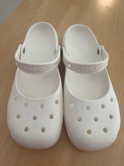 รองเท้า crocs Classic Ballet รูปที่ 2