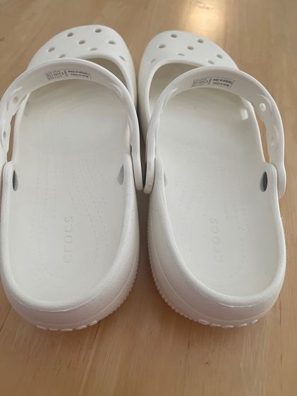 รองเท้า crocs Classic Ballet รูปที่ 4