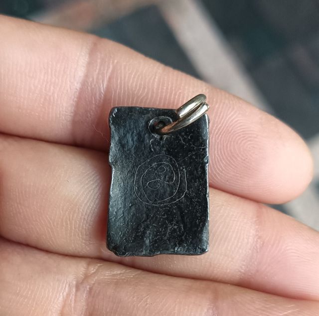 พระสีเทา 1 องค์ รูปที่ 2