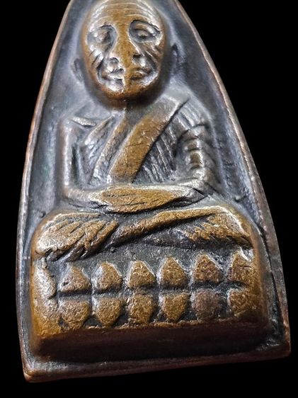 หลวงปู่ทวด ปี08 หน้าโบราณ หลังยันต์ปั๊ม พิมพ์บล็อกแตก (น้ำมูก) หายาก รูปที่ 2