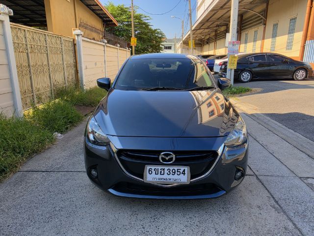 Mazda Mazda 2 2015 1.5 XD Sport High Plus L Sedan ดีเซล ไม่ติดแก๊ส เกียร์อัตโนมัติ เทา รูปที่ 2
