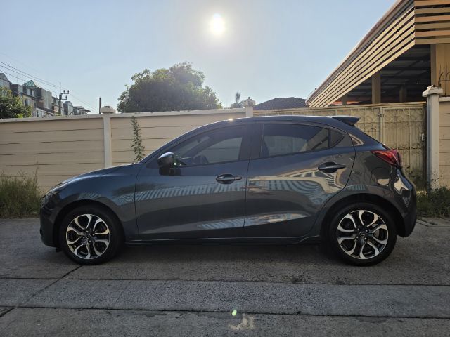 Mazda Mazda 2 2015 1.5 XD Sport High Plus L Sedan ดีเซล ไม่ติดแก๊ส เกียร์อัตโนมัติ เทา รูปที่ 4