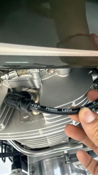 Yamaha SR400 รูปที่ 9