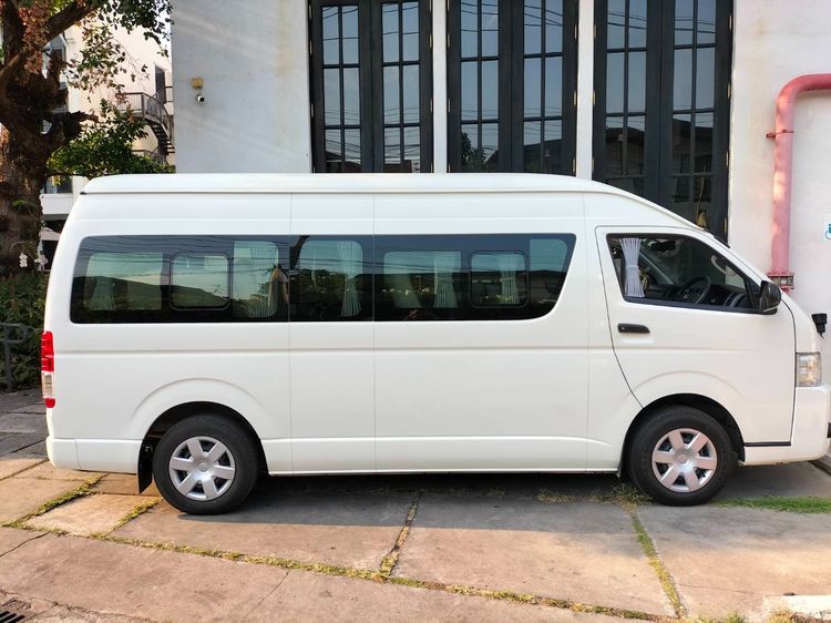 Toyota Commuter 2016 3.0 Van ดีเซล ไม่ติดแก๊ส เกียร์อัตโนมัติ ขาว รูปที่ 3