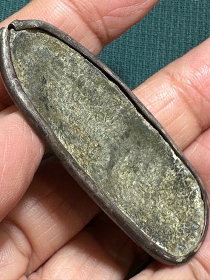 ลีลาข้างเม็ดเนื้อชินเขียว จับขอบเงินโบราณ  รูปที่ 8