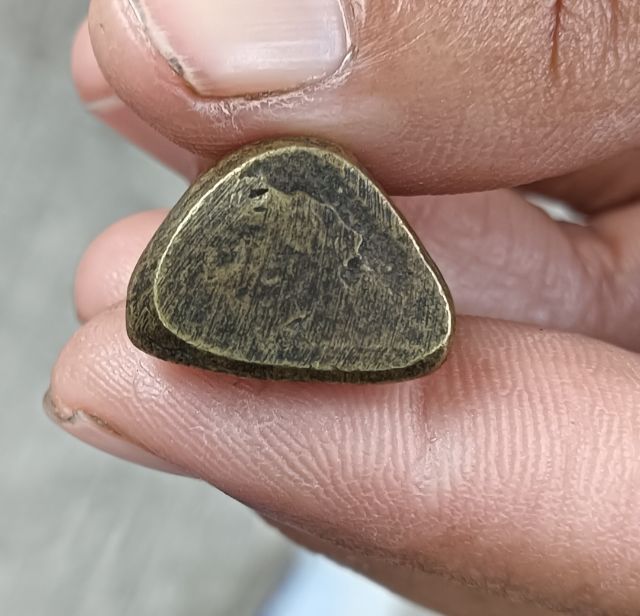 พระรูปหล่อ 1 องค์ รูปที่ 6