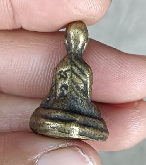 พระรูปหล่อ 1 องค์ รูปที่ 2