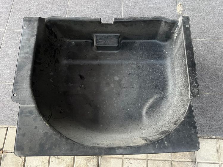 กล่องเก็บของท้ายรถของ Honda CR-V G1 รูปที่ 2