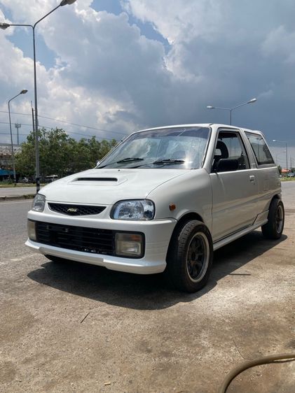 รถ Daihatsu Mira 660 Classic สี ขาว