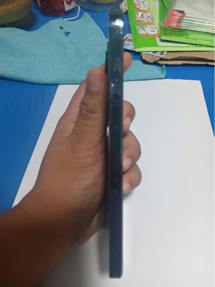 iPhone 12 Pro Max ตำหนิจอเส้น แต่เล่นได้ปกติ รูปที่ 3