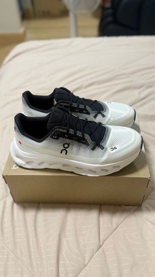  On Cloudtilt Black Ivory