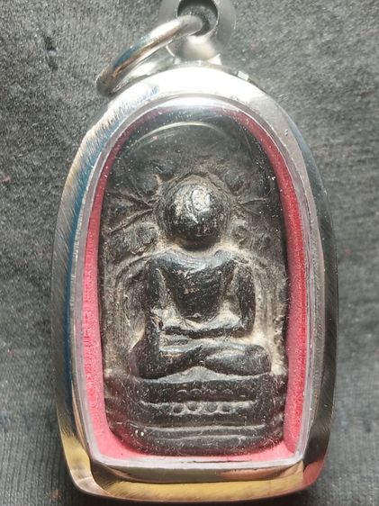 พระคงลำพูนครับ