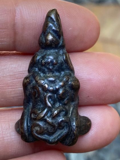 พระปิดตาเก่าเนื้อโลหะ รูปที่ 2