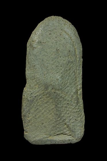 พระเนื้อดินเก่า ฐาน1สูง2.4ซ.ม BB 421 รูปที่ 2