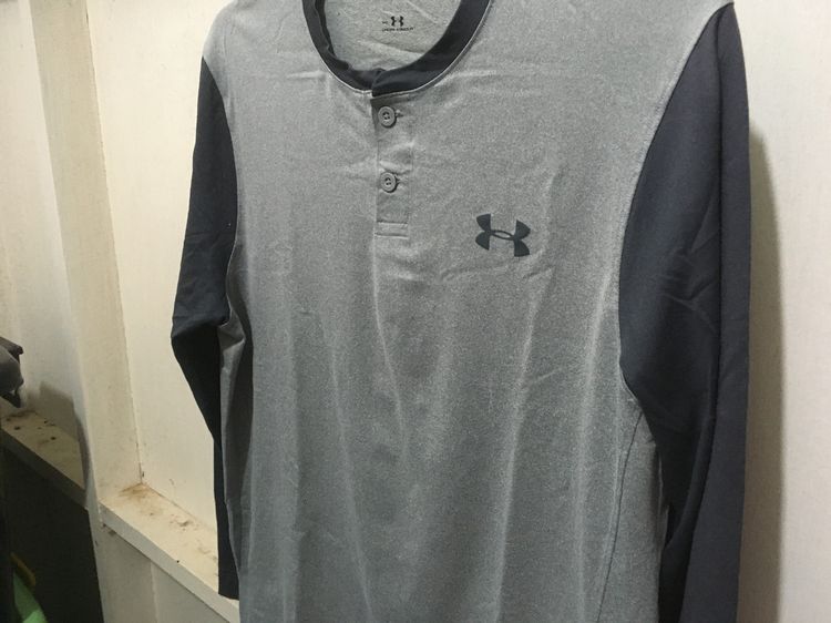 เสื้อยืด Henley(เฮนรี่) แขนยาว แบรนด์ UNDER ARMOUR สีโทนเทา รูปที่ 5