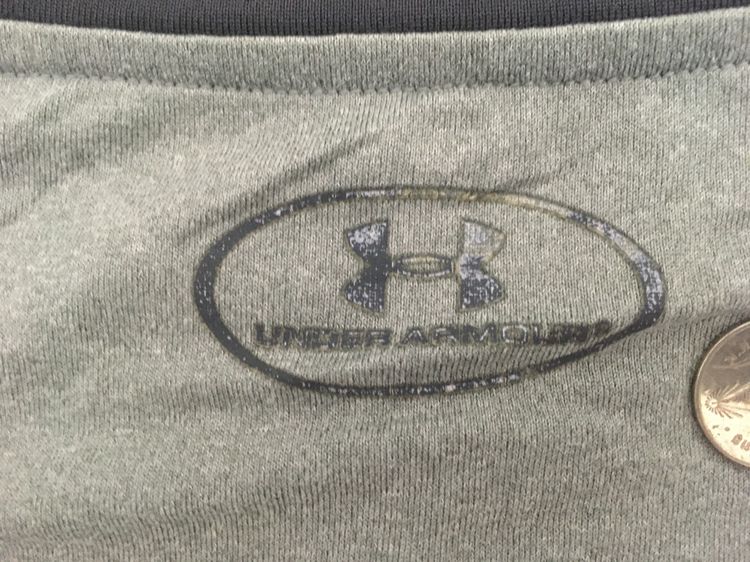 เสื้อยืด Henley(เฮนรี่) แขนยาว แบรนด์ UNDER ARMOUR สีโทนเทา รูปที่ 12