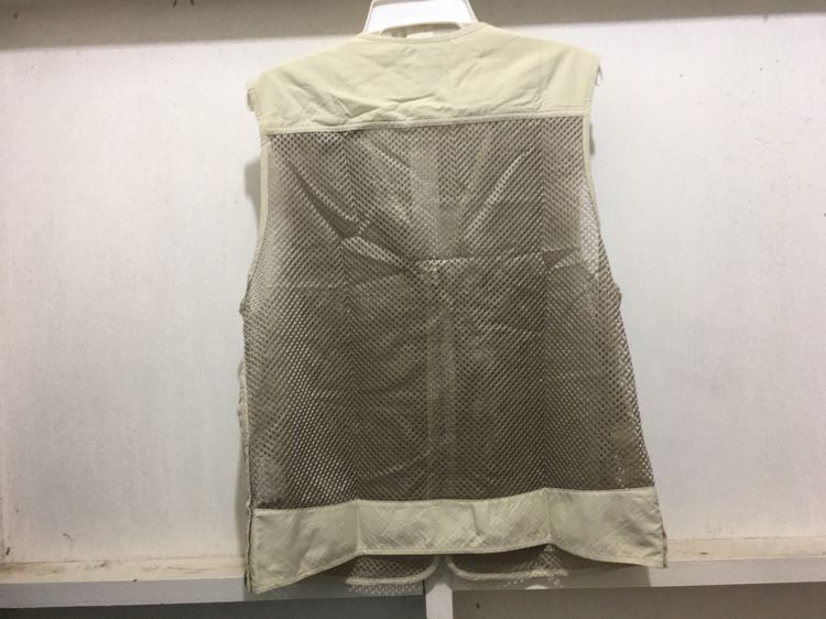 เสื้อกั๊ก(แจ็คเก็ตแขนกุด) แบรนด์ LATERRA สีกากี รูปที่ 2