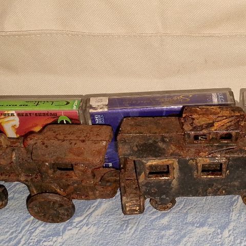 ซากรถไฟเหล็กจำลอง รูปที่ 10