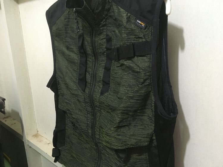 เสื้อกั๊ก(แจ็คเก็ตแขนกุด) แบรนด์ FieldCore สีเขียวตัดดำ รูปที่ 5