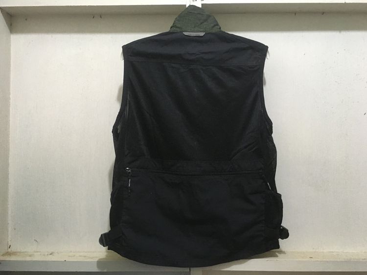 เสื้อกั๊ก(แจ็คเก็ตแขนกุด) แบรนด์ FieldCore สีเขียวตัดดำ รูปที่ 2