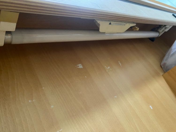 โต๊ะอ่านหนังสือ รูปที่ 3