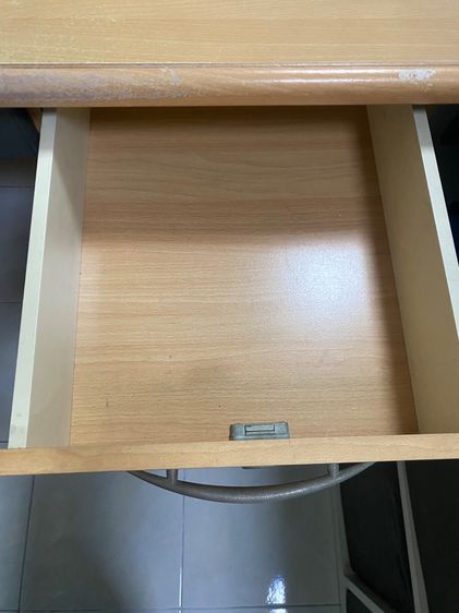 โต๊ะอ่านหนังสือ รูปที่ 6